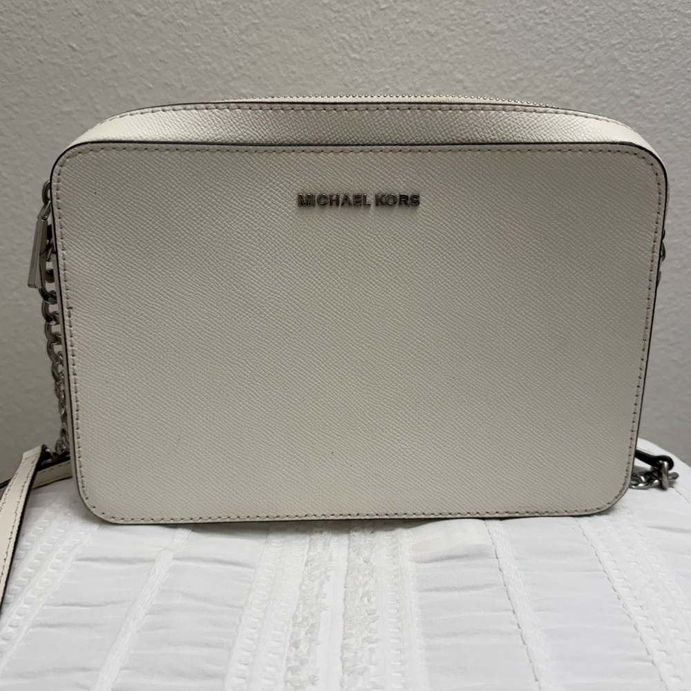 Michael Kors Cream Textured Shoulder Bag